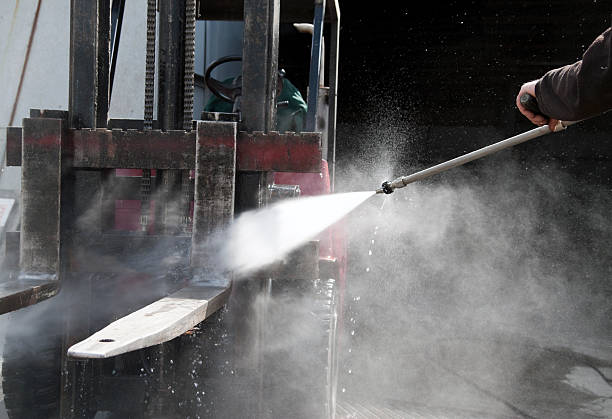 Best Pressure Washing Siding  in Laurel, FL